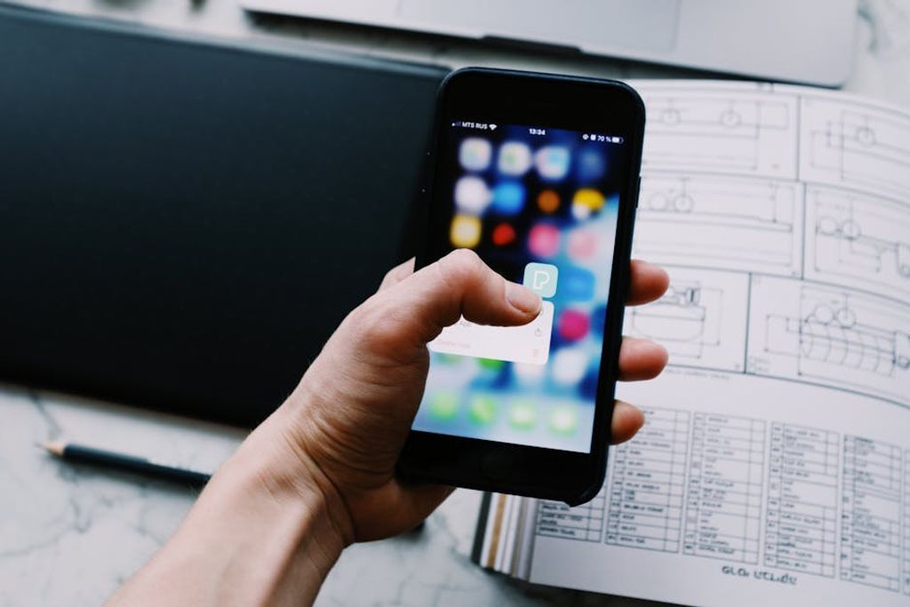 ready made באתר PEXELS digital attendance app